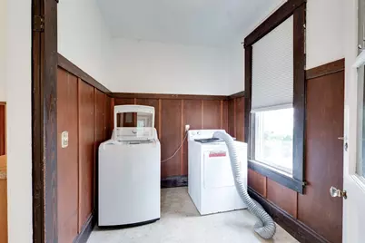 54 Montgomery Ave #Left, Holyoke, MA 01040 - Photo 19