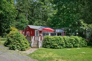 44 Aberdeen Rd, Goshen, MA 01032 - Photo 1