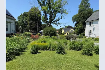 19 Greenville St, Spencer, MA 01562 - Photo 17