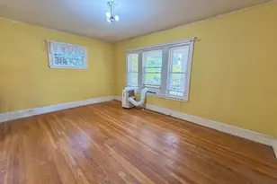 90 Broadway Ave, Arlington, MA 02474 - Photo 7