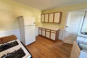 90 Broadway Ave, Arlington, MA 02474 - Photo 9