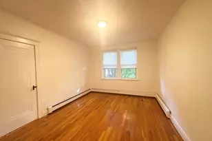 15 Ives St, Beverly, MA 01915 - Photo 9