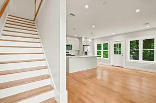 4 Mayhew St, Framingham, MA 01702 - Photo 9