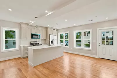 4 Mayhew St #B-Back, Framingham, MA 01702 - Photo 5