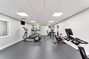 1457 Tremont St, Boston, MA 02120 - Photo 21
