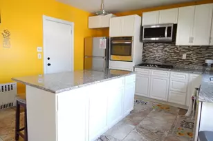 288 Irvington St, New Bedford, MA 02745 - Photo 17