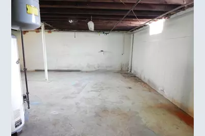 288 Irvington St, New Bedford, MA 02745 - Photo 27