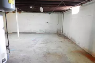 288 Irvington St, New Bedford, MA 02745 - Photo 27