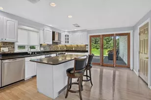 115 Pond St, Avon, MA 02322 - Photo 3