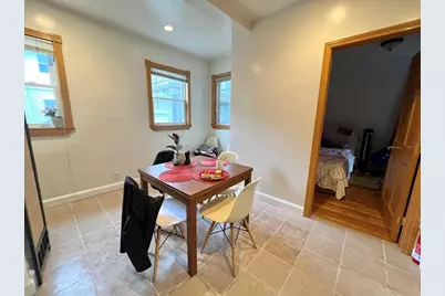 49 Pearl St #1, Newton, MA 02468 - Photo 9