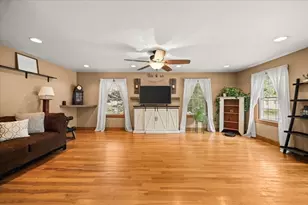 20 Worcester St, Taunton, MA 02780 - Photo 11