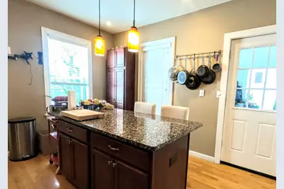79 Francis St #1, Waltham, MA 02451 - Photo 5