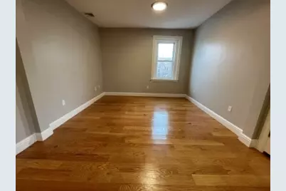124 Berkshire St #4, Cambridge, MA 02141 - Photo 5
