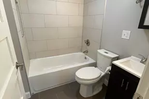 124 Berkshire St, Cambridge, MA 02141 - Photo 3