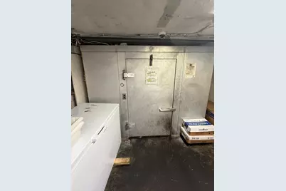 914 Morton St, Boston, MA 02126 - Photo 27