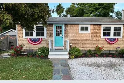 7 Chilton Ave., Kingston, MA 02364 - Photo 1