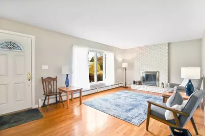 76 Glenwood Dr, Westfield, MA 01085 - Photo 3