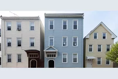 367 Maverick St #2, Boston, MA 02128 - Photo 1