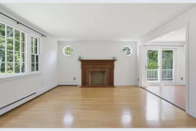 37 Woodbury Rd, Southborough, MA 01772 - Photo 3