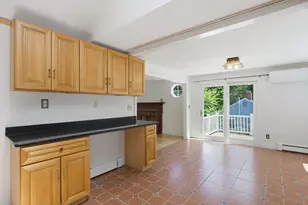 37 Woodbury Rd, Southborough, MA 01772 - Photo 9