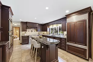 1051 Converse St, Longmeadow, MA 01106 - Photo 9