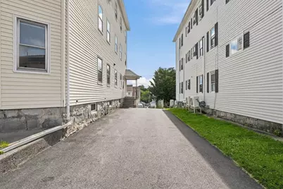 16 Plantation Street, Worcester, MA 01604 - Photo 3