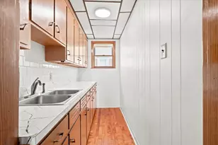 16 Plantation St, Worcester, MA 01604 - Photo 27
