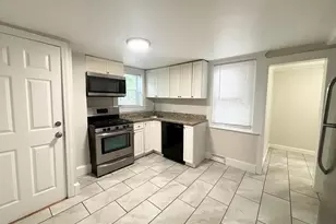 57 Main St, Stoneham, MA 02180 - Photo 3