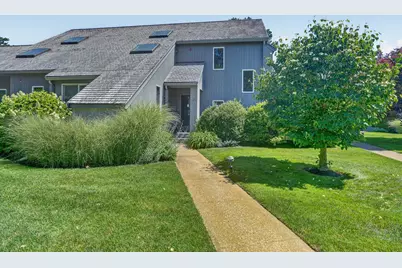 40 Hidden Cove Road Unit 2 #2, Oak Bluffs, MA 02557 - Photo 9