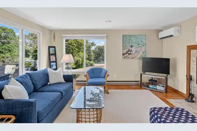 40 Hidden Cove Road Unit 2 #2, Oak Bluffs, MA 02557 - Photo 11
