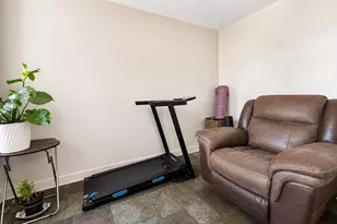 11 Commonwealth Ct, Boston, MA 02135 - Photo 9