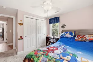 18 Tremont St, Billerica, MA 01821 - Photo 23