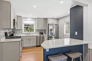 18 Tremont St, Billerica, MA 01821 - Photo 9