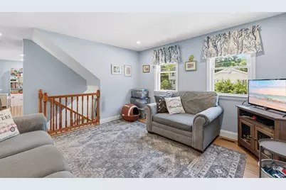 18 Tremont St, Billerica, MA 01821 - Photo 3