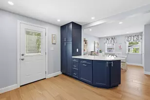 18 Tremont St, Billerica, MA 01821 - Photo 13