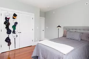 24 Pierce Ave, Boston, MA 02122 - Photo 11