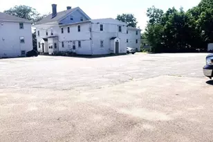 43 Hamilton St, Leominster, MA 01453 - Photo 15