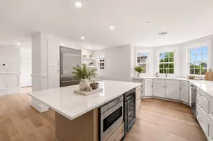 66 Pleasant St, Marblehead, MA 01945 - Photo 13