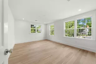 66 Pleasant St, Marblehead, MA 01945 - Photo 25