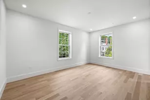64 Pleasant St, Marblehead, MA 01945 - Photo 29
