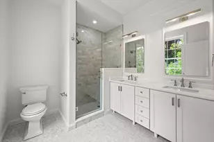 64 Pleasant St, Marblehead, MA 01945 - Photo 35
