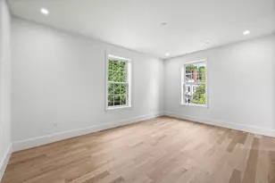 64 Pleasant St, Marblehead, MA 01945 - Photo 29