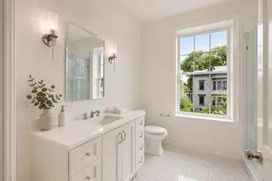 64 Pleasant St, Marblehead, MA 01945 - Photo 13