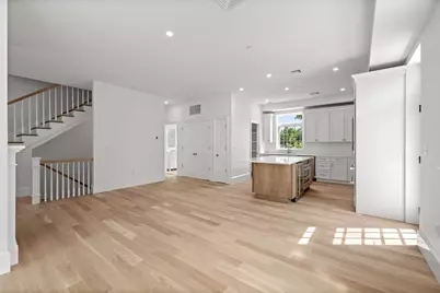 64 Pleasant Street #B, Marblehead, MA 01945 - Photo 5