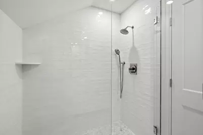 64 Pleasant Street #B, Marblehead, MA 01945 - Photo 21