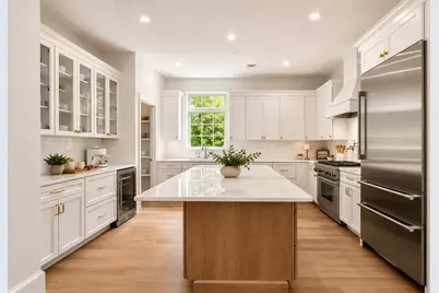 64 Pleasant Street #A, Marblehead, MA 01945 - Photo 5