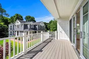 64 Pleasant St, Marblehead, MA 01945 - Photo 13