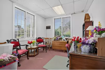 346 Broadway, Haverhill, MA 01832 - Photo 3