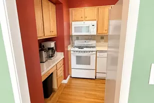70 Park St, Brookline, MA 02446 - Photo 5