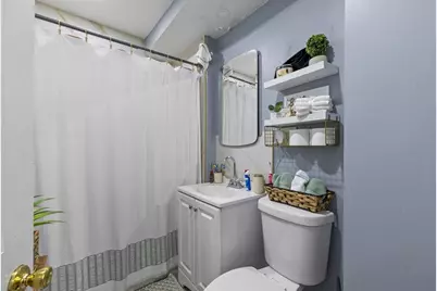 10 Essex St, Brockton, MA 02301 - Photo 7